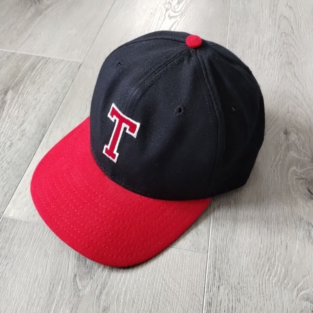 VINTAGE New Era Hat Fitted Cap 7 1/8 1980s Black Red T Logo USA Made Pro Model